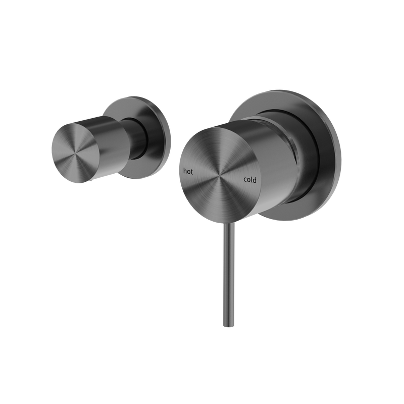 Mecca Shower Mixer With Horizontal 2 Way Diverter Gun Metal